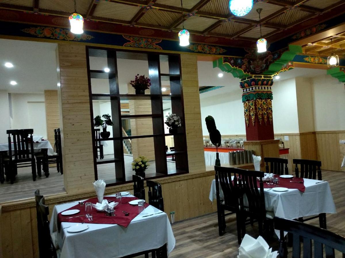 The Grand Yasmin Ladakh Hotel Leh Exterior photo